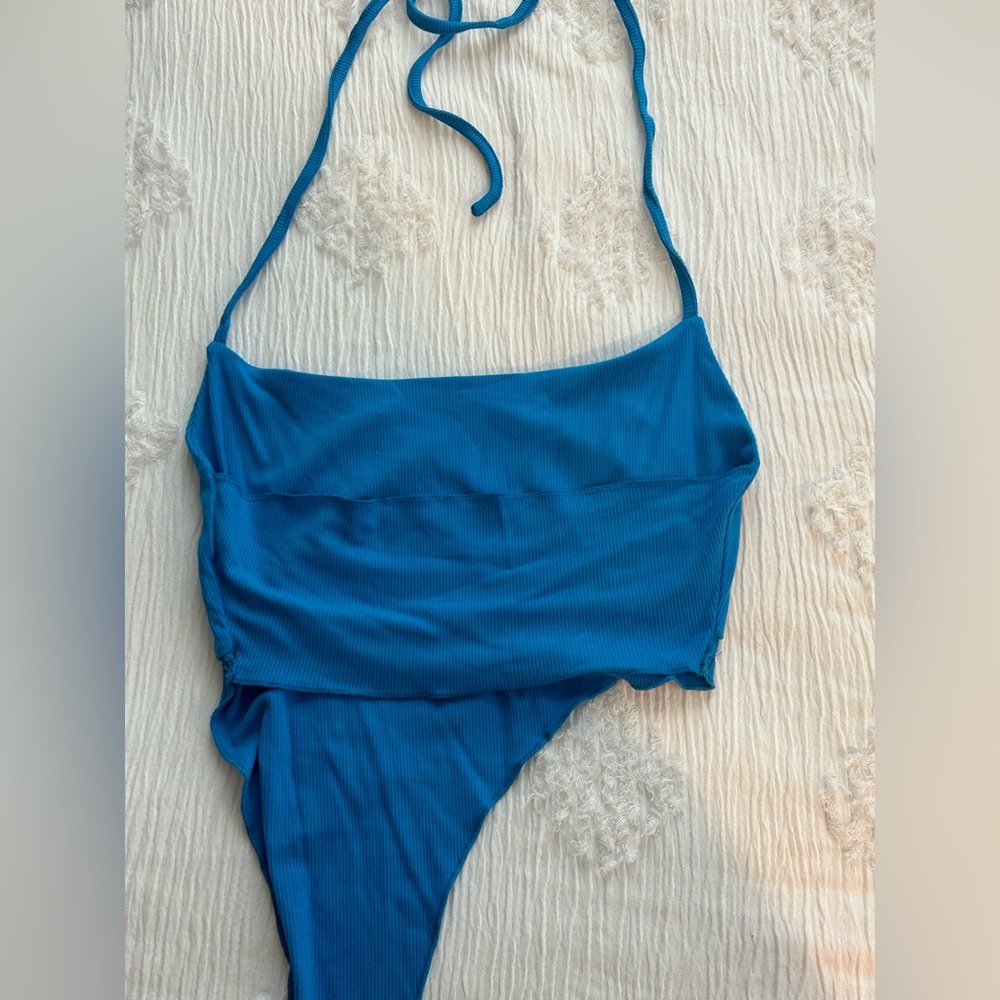 Blue Crop Top - Picture 3 of 3